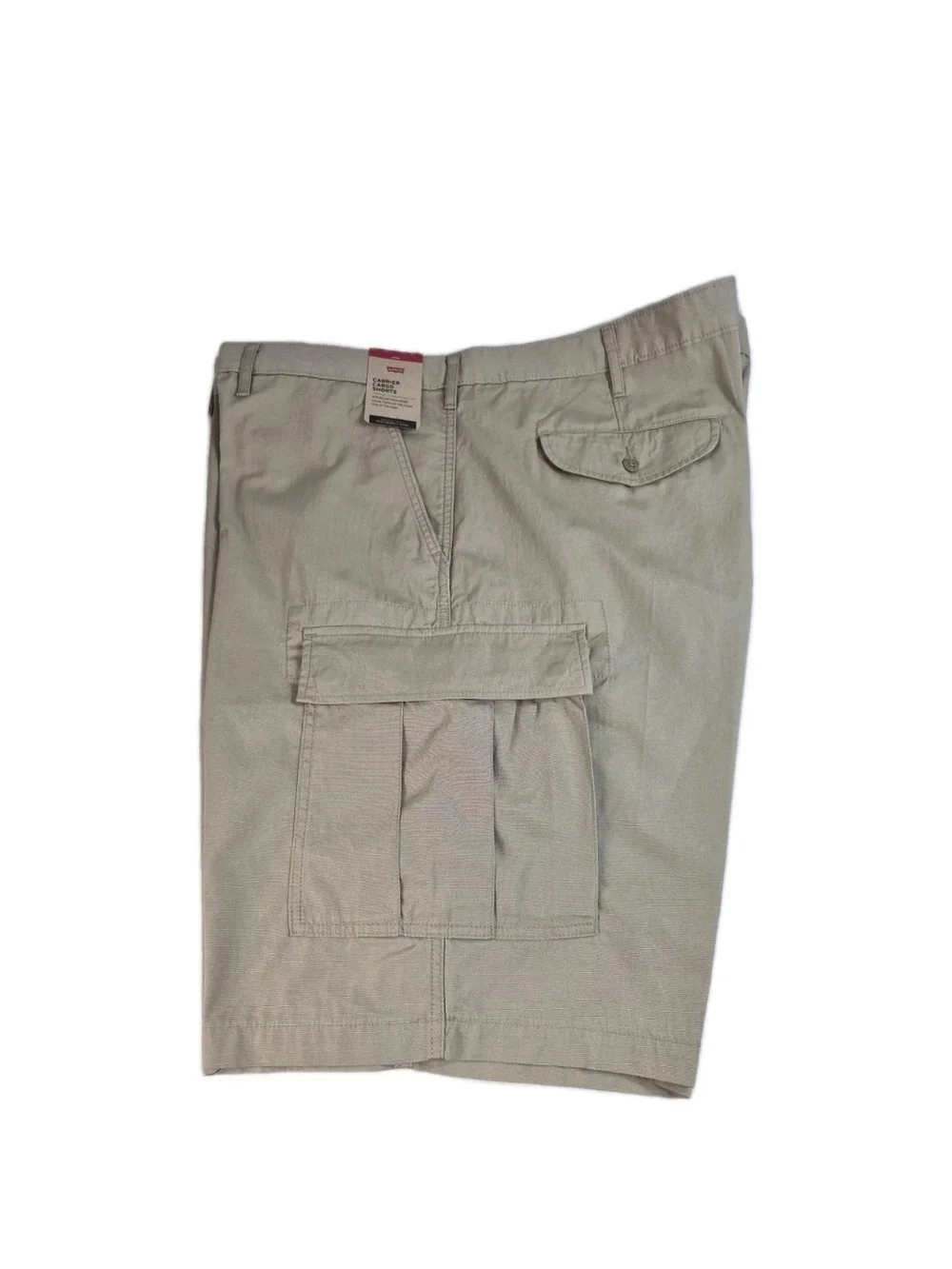 Levi’s Mens Shorts  Size 50 Carrier Cargo Shorts Khaki Knee Length Cotton NWT 40